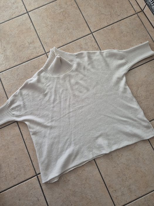 Sweter półgolf kremowy L