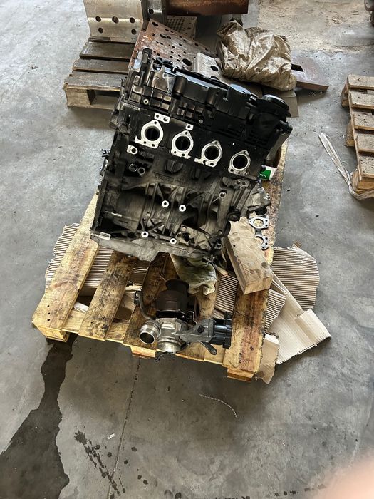 Motor Bmw320d p/PECAS