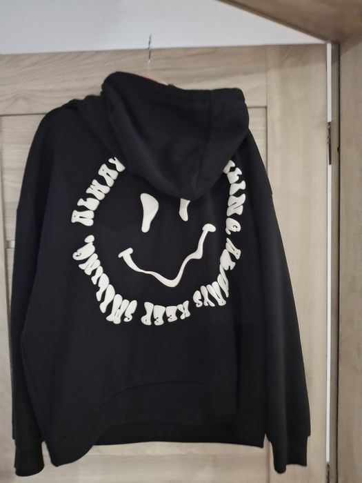 Super bluza ocieplana czarna z kapturem M
