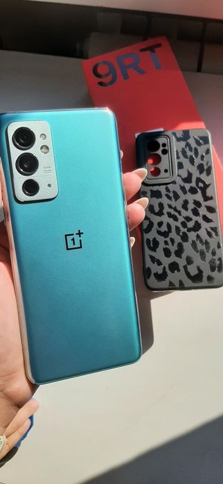 Смартфон від OnePlus 9rt у дуже гарному стані