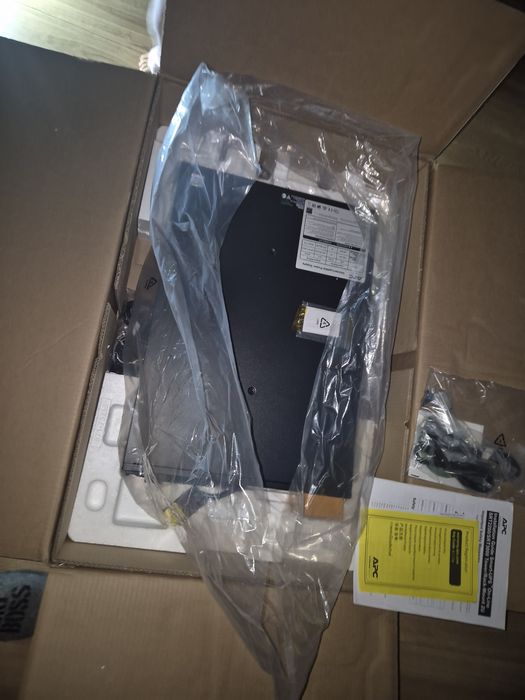 APC Smart-UPS SRT 3000VA (SRT3000XLI).