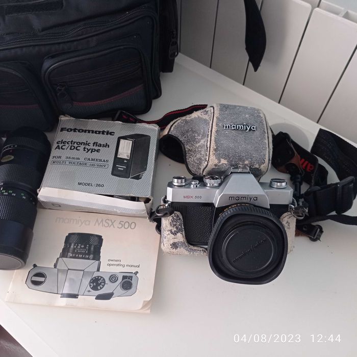 Máquina fotográfica "Mamiya"