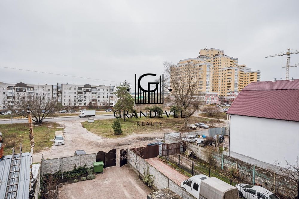 Продаж 2к квартири, Лютнева 1-1А, Бортничі, Харківський