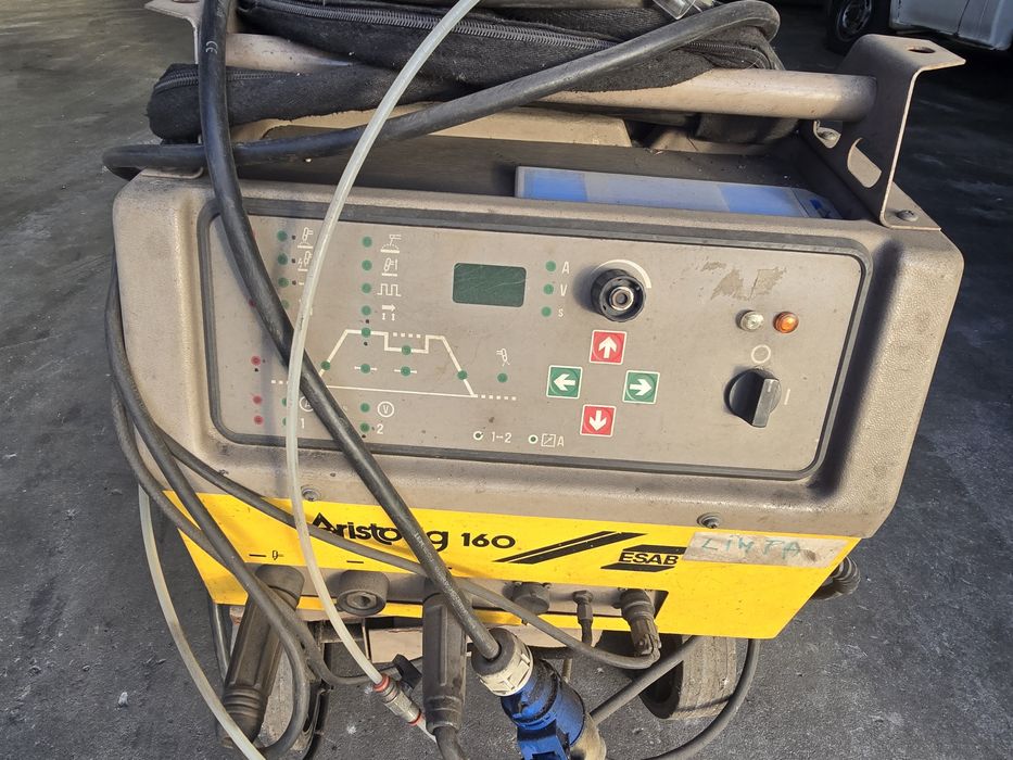 Máquina de Soldar ESAB Aistotig 160DC