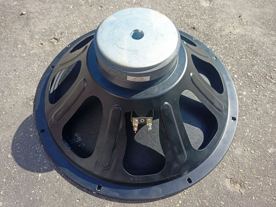 Głośnik estradowy niskotonowy woofer 38cm 100w 8 ohm + maskownica