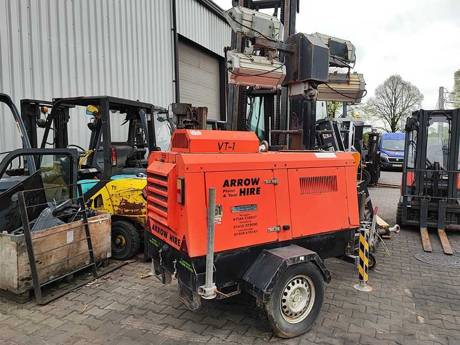 Masz oświetleniowy Tower Light Superlight VT-1 silnik Kubota