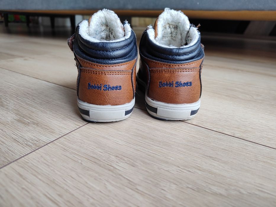 Buty Bobbi Shoes rozmiar 24