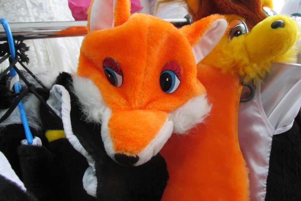 прокат и продажа карнавальных костюмов