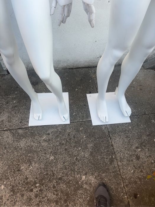 Manequins Profissionais Atrezzo Barcelona (Homem + Mulher)