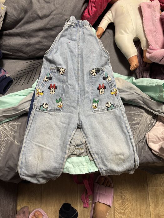 Отдам бесплатно пакет вещей на девочку 86-92