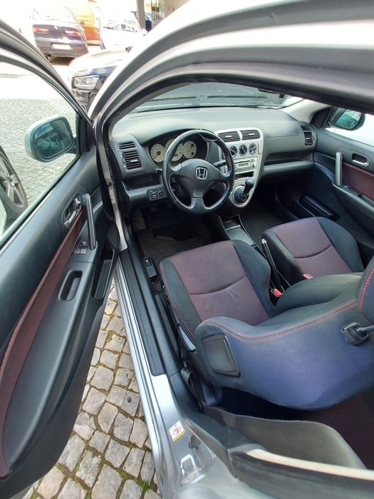 Honda Civic VII Hatchback 1.4 iS Gasolina 90cv • 2004 • 80.000 km