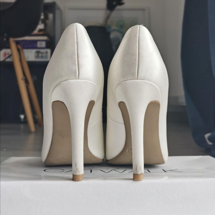 Buty ślubne białe 39