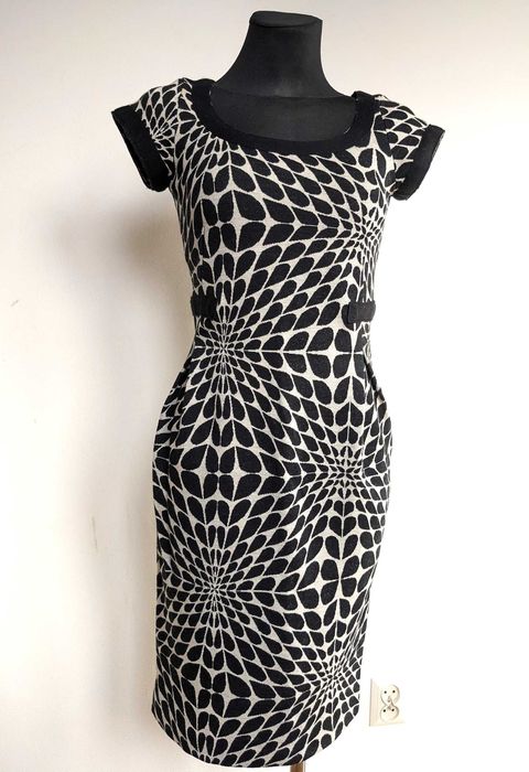 Sukienka wełniana Sandro Ferrone rozmiar włoski 42 (38/M)