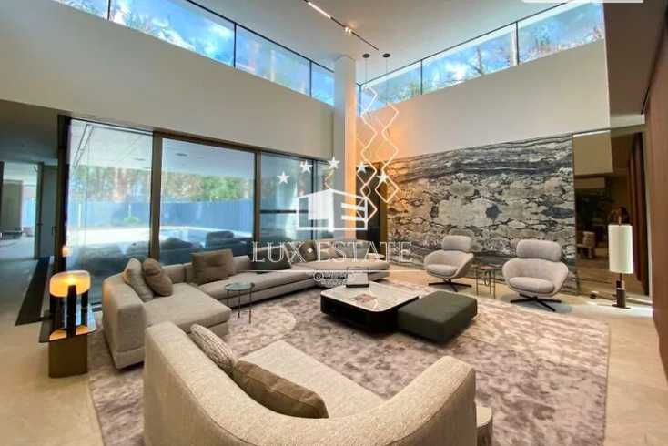 Современный дом в элитном поселке Козин стиль HiTech новый ремонт