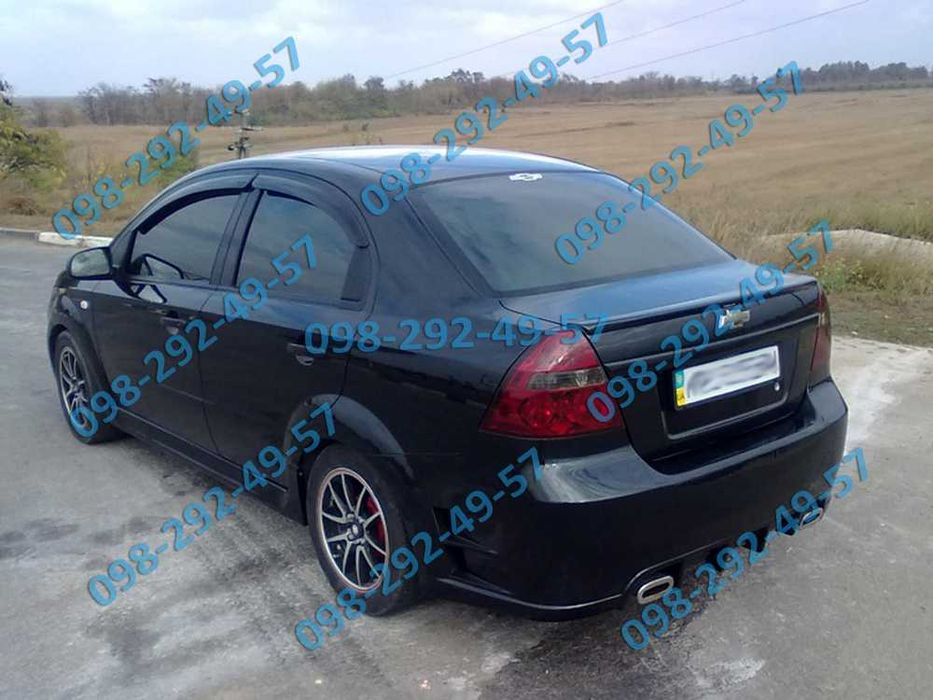 Уголки переднего бампера накладки на пороги мухобойка ветровики Chevrolet Aveo T200 T250 Шевроле Авео