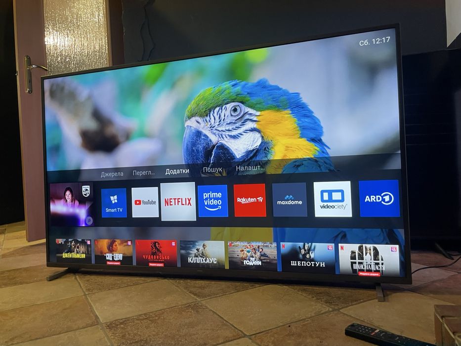 Телевізор Philps 65 Smart tv 4 K Ambilight