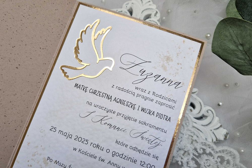 Zaproszenia handmade na komunię boho beż folder IHS personalizowane