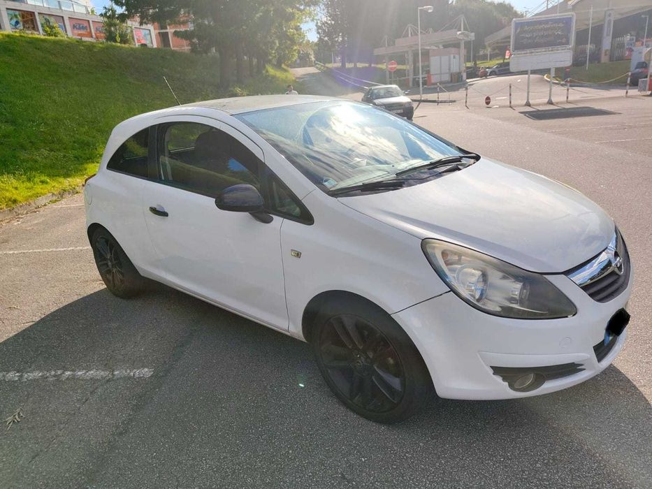 Opel Corsa Black Edition