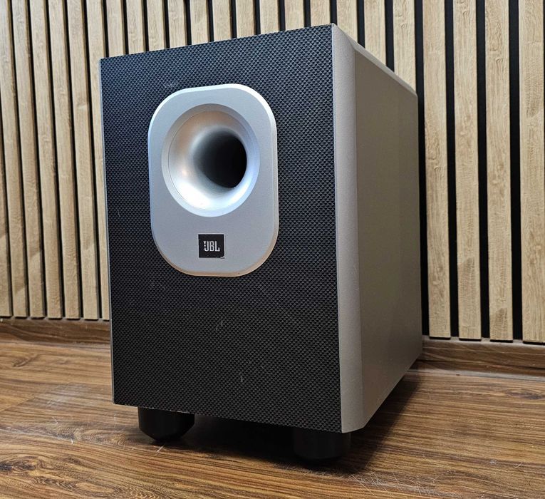 Subwoofer aktywny JBL SUB200/230