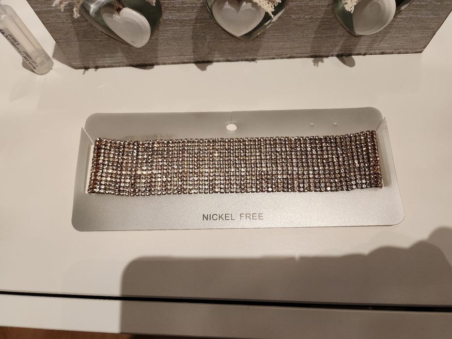 Gargantilha ajustável