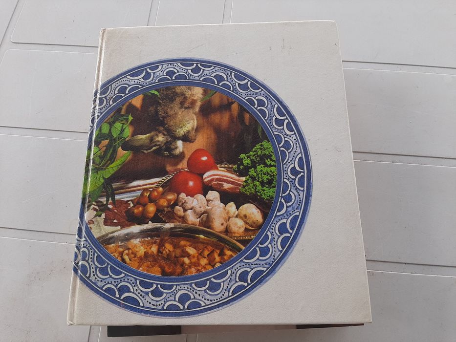 Conjunto de Enciclopédias Verbo de 1977