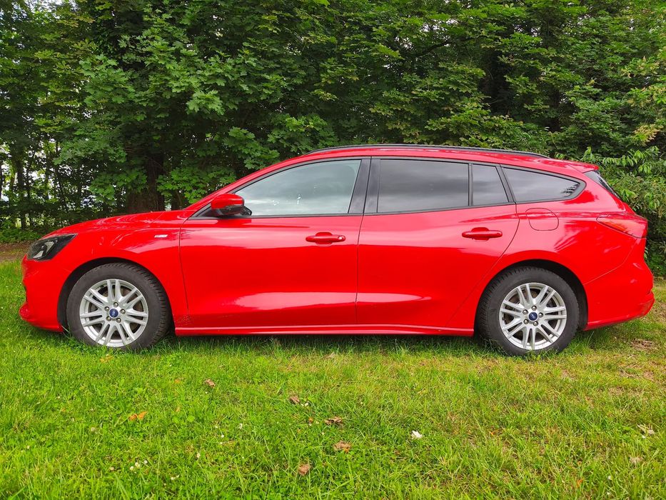 Ford Focus uszkodzony silnik Ford Focus 1.5 EcoBoost ST-Line