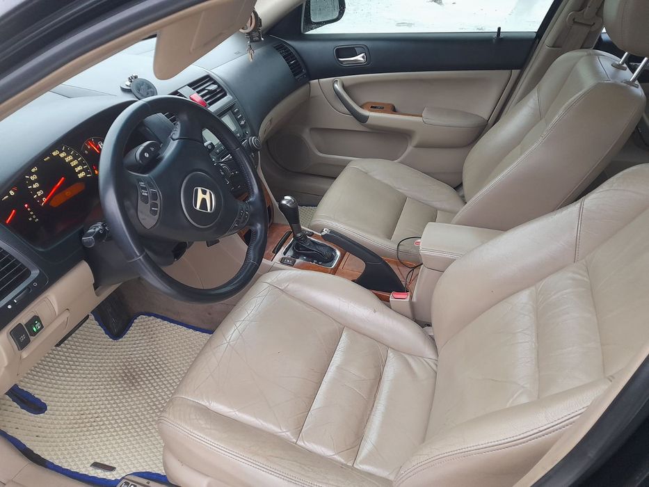 Продам Honda Accord 2006