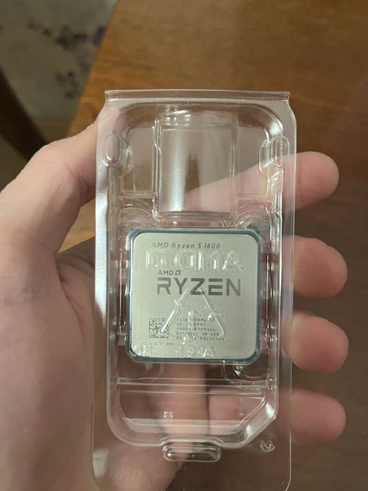 AMD Ryzen 5 1600