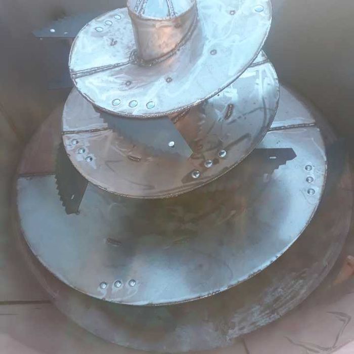 Paszowóz/wóz paszowy Strautmann 1050