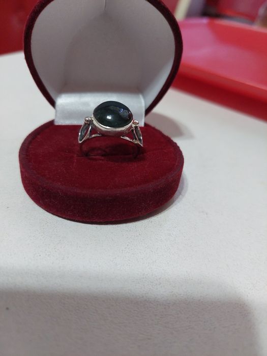 Серебряное кольцо с лабрадором