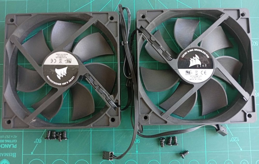 Ventoinhas Corsair 120mm x 25mm 1200rpm 3-pinos