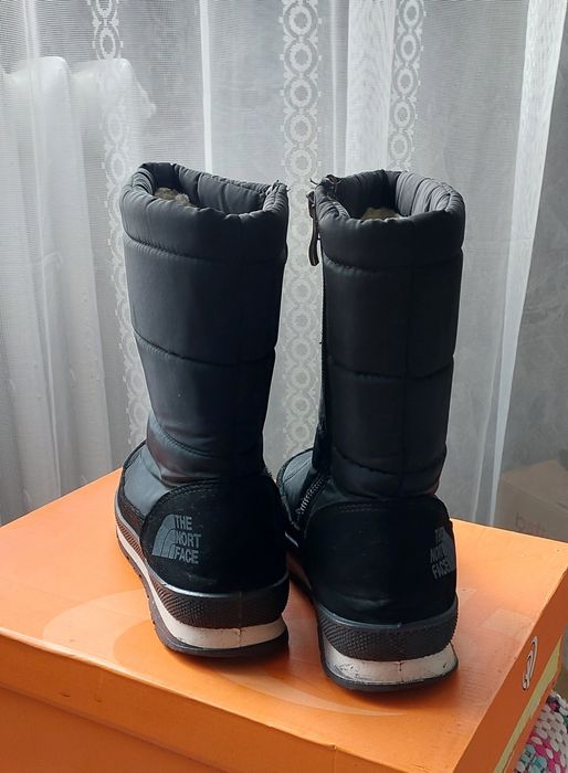 Продам зимние сапоги 37р.