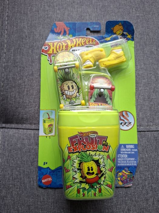 Hot Wheels skatebox