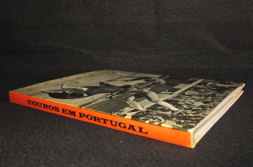 Livro Touros em Portugal Mascarenhas Barreto