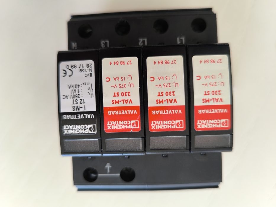 Protectores/Descarregadores Sobretensão  3P-Clase II-40kA-20kA-1,25kV