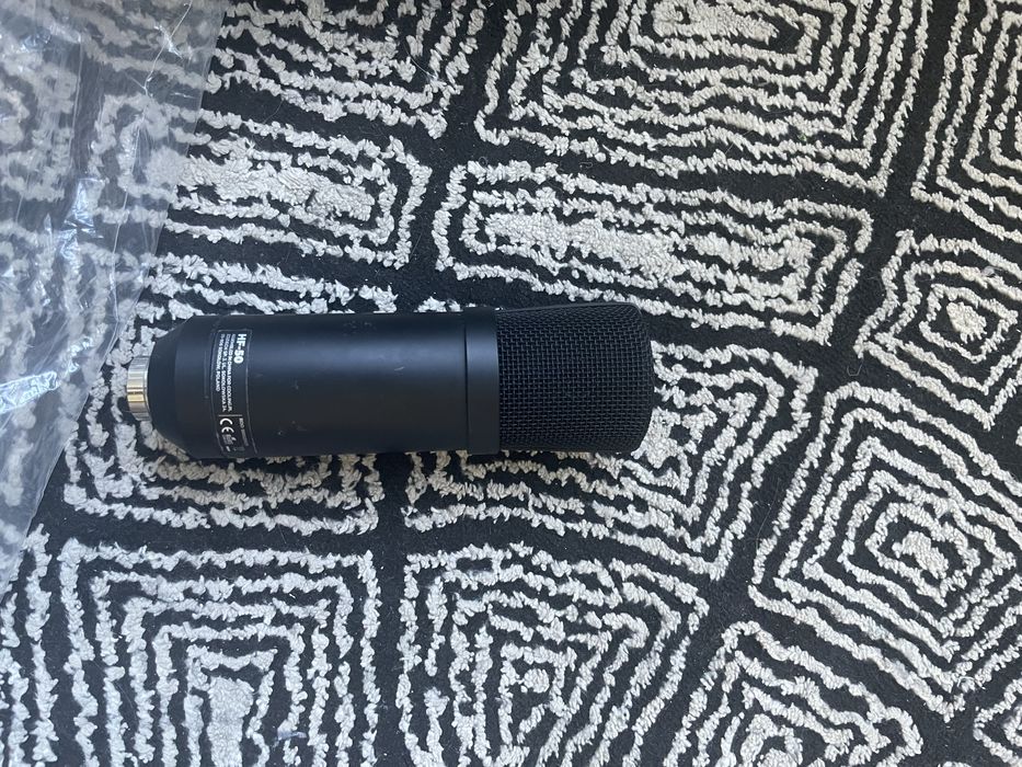 Mikrofon snab hf-50 ze statywem