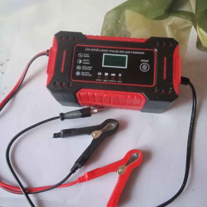 Продам зарядное устройство для аккумуляторов