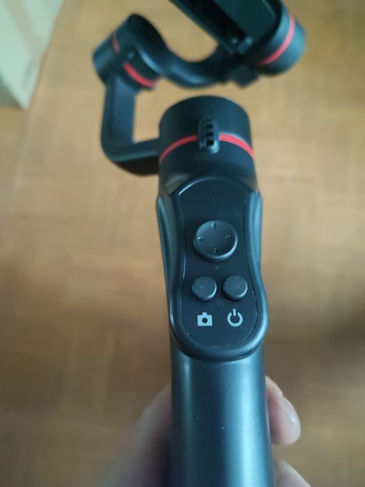 Stabilizator do robienia zdjęć telefonem