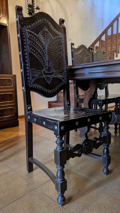 Mesa de Sala + 6 cadeiras