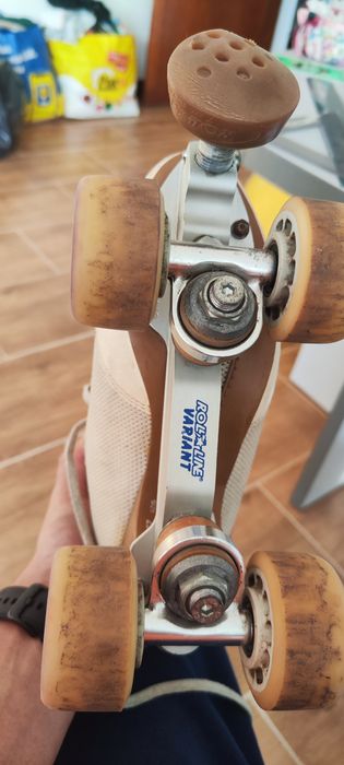 Patins variant bota fly