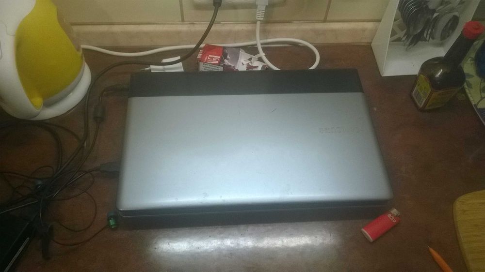 laptop samsung mp300e5c