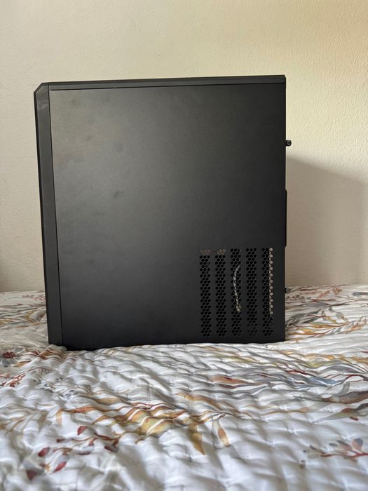 Caixa Corsair com Display NZXT + 5 Ventoinhas