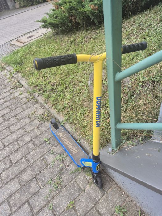 Używana w dobrym stanie hulajnoga Dominator