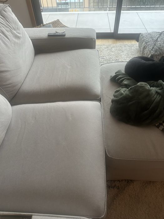 Sofa kivik ikea com repousa pes