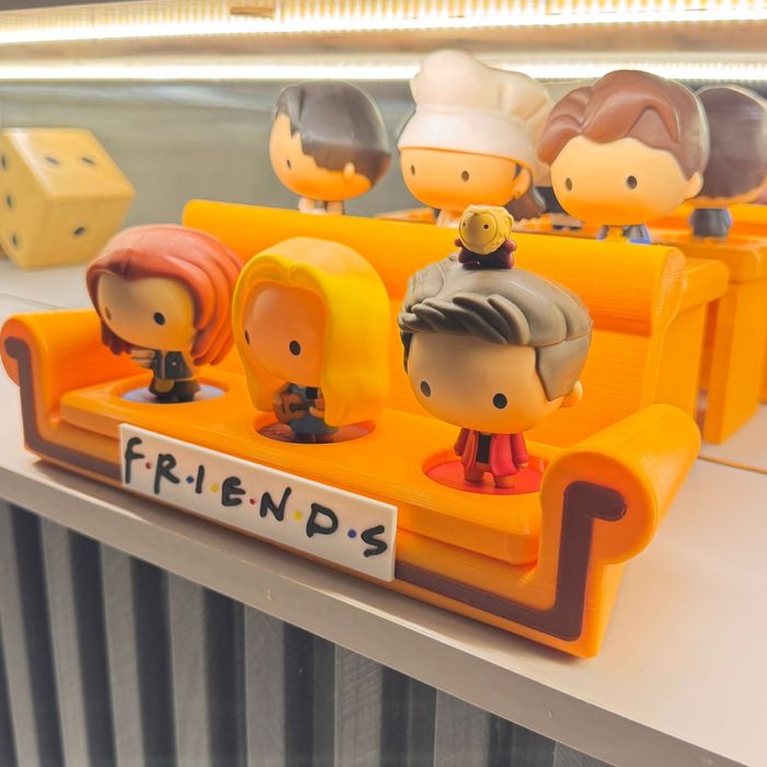 Expositores Friends - Mcdonalds