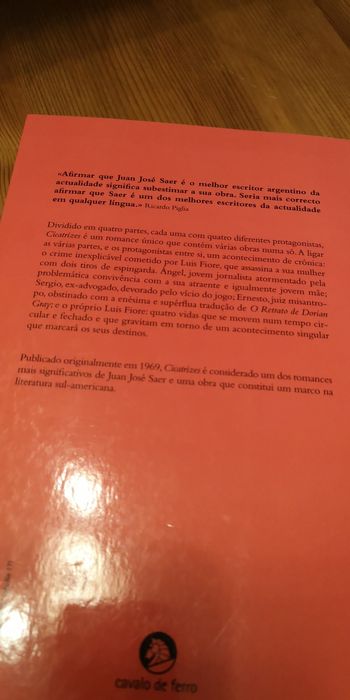 "Cicatrizes" de Juan José Saer, LIVRO NOVO