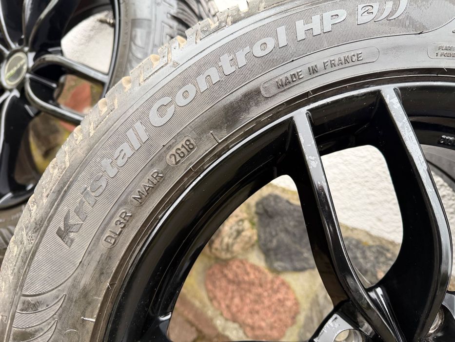 Koła felgi Hyundai Kona I40 5x114.3 zimą 215/55/17