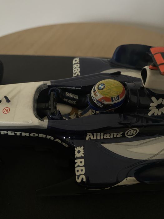 Hot Wheels BMW FW27 Williams F1 Mark Webber 1:18