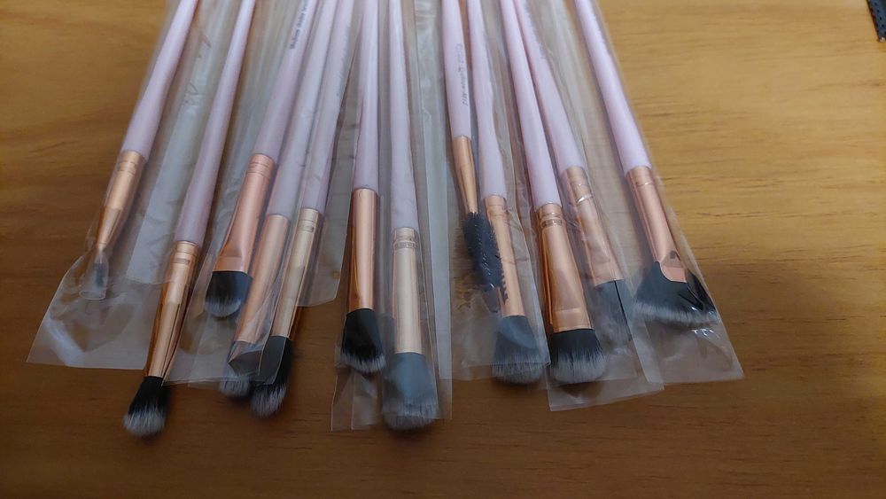 Kit 12 Pincéis Maquilhagem boa qualidade