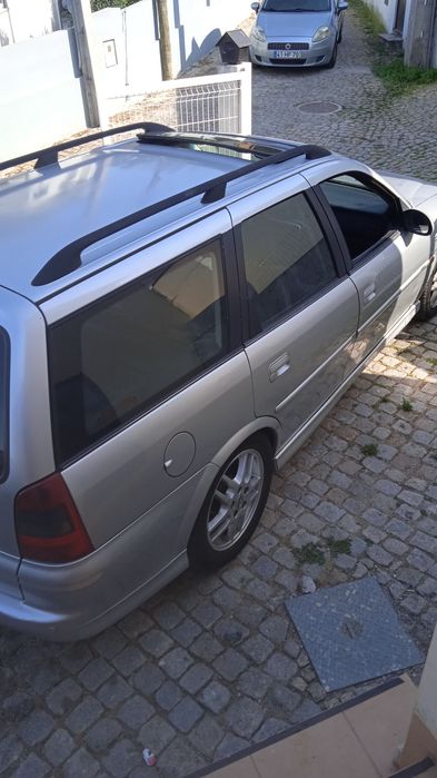 Opel Vectra B Caravan 2.0 DTI Sport (1999) – Com Teto de Abrir
